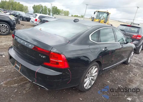 2018 Volvo S90 T6 Inscription from USA, damaged, VIN LVY992MLXJP007522
